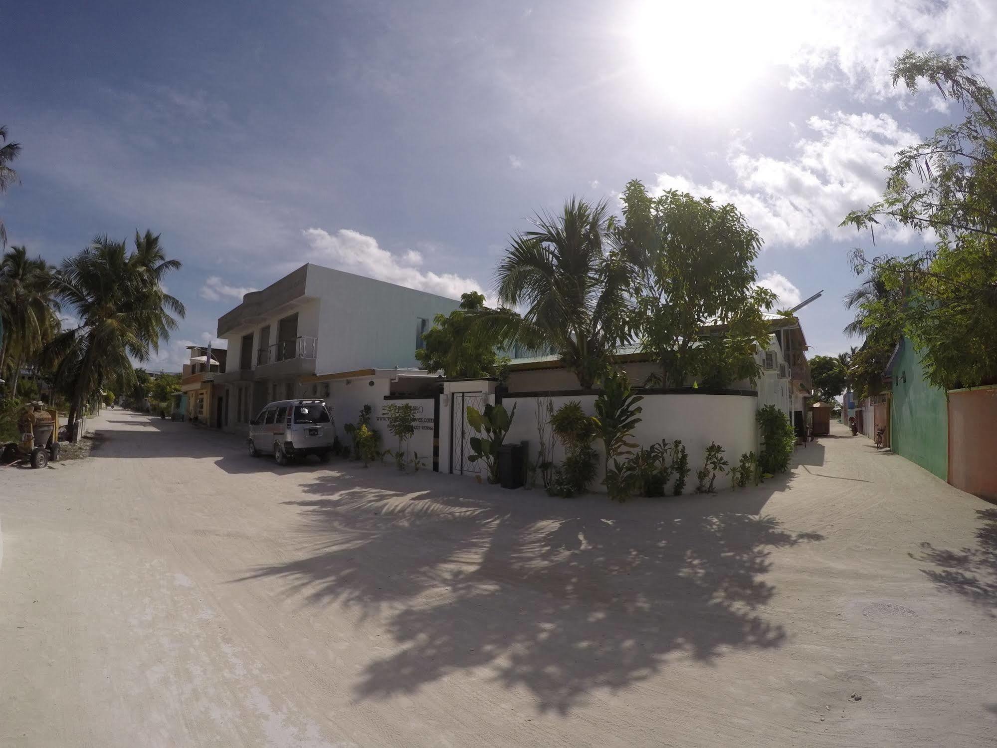 Venturo Maldives Hotel Maafushi Buitenkant foto