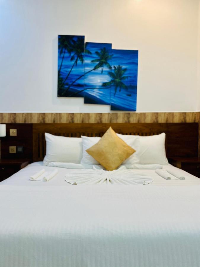 Venturo Maldives Hotel Maafushi Buitenkant foto